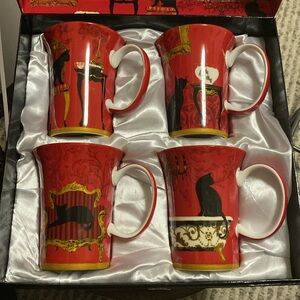 McINTOSH FINE BONE CHINA